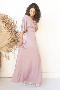 mode, unforgettable satin sleeve dress