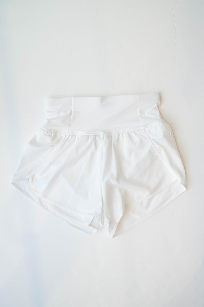 mode, running late shorts