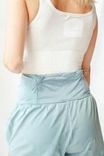 mode, running late shorts