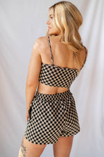 mode, the valley checkered shorts