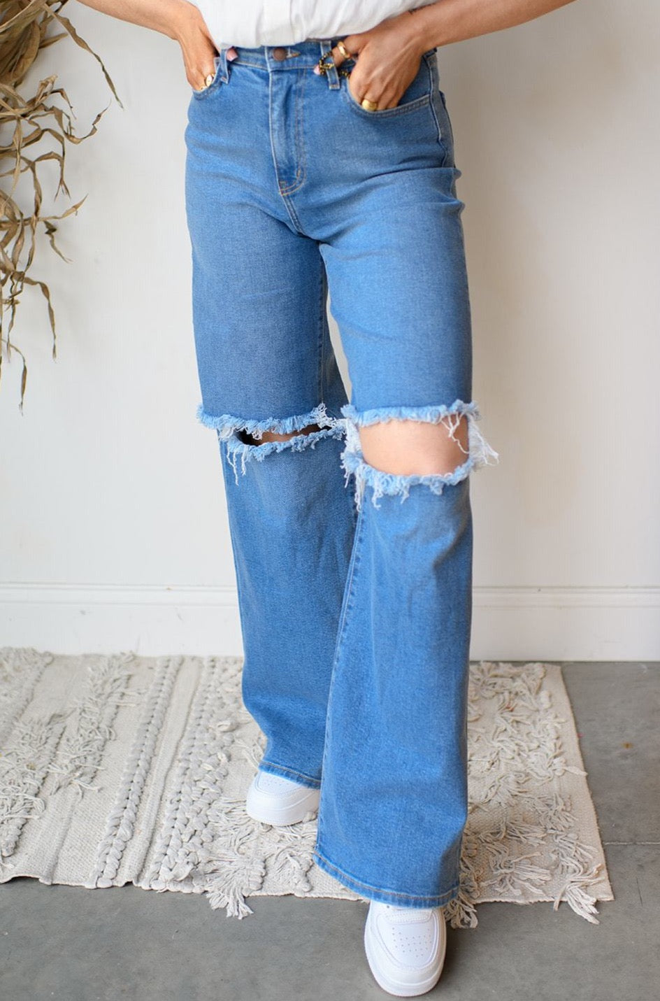 mode, focus on the positive jeans