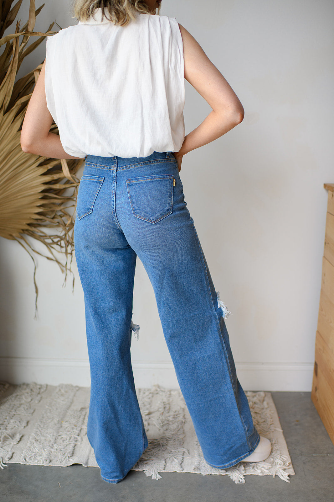 mode, focus on the positive jeans