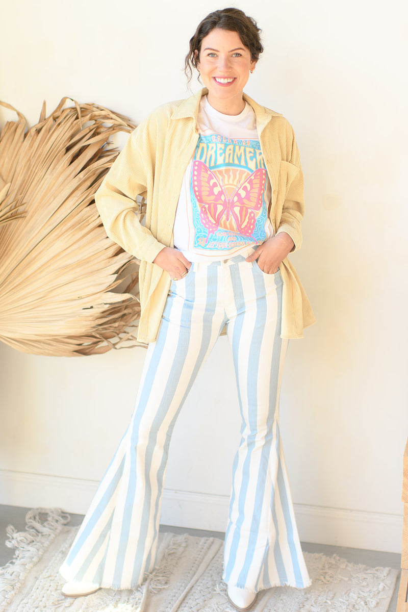 mode, on the edge striped flares