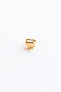 mode, happy signet ring