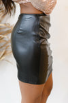 mode, stormy leather skirt