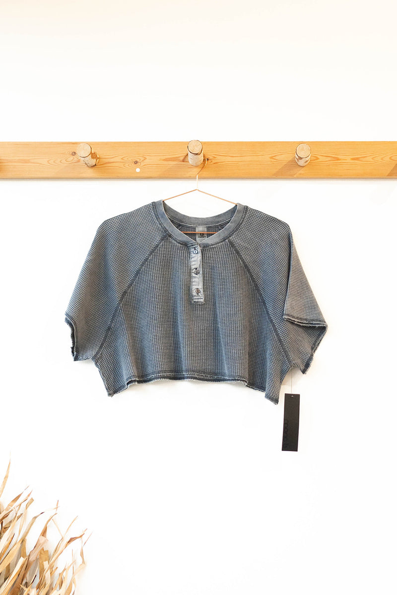 mode, waffled crop tee