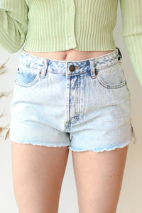 mode, shoreline denim shorts