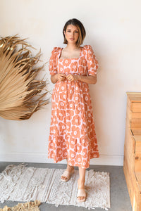mode, to the maxi dress