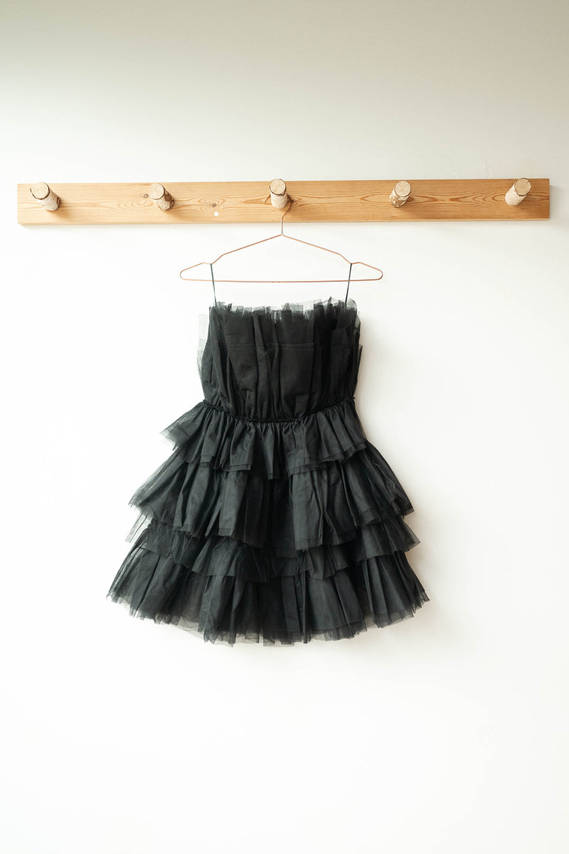 mode, tulle girl mini dress