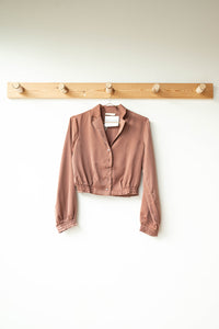 mode, the afternoon club set top