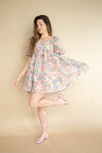 mode, sparkle in her eye dress