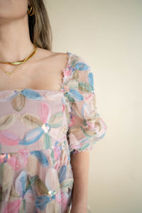 mode, sparkle in her eye dress