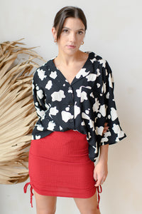 mode, side ruching detail mini skirt