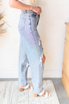 mode, jade destroyed jeans