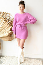 mode, tie waist sweater dress