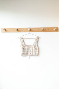 mode, hold my hand gingham tank