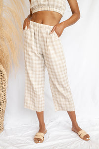 mode, hold my hand gingham pants