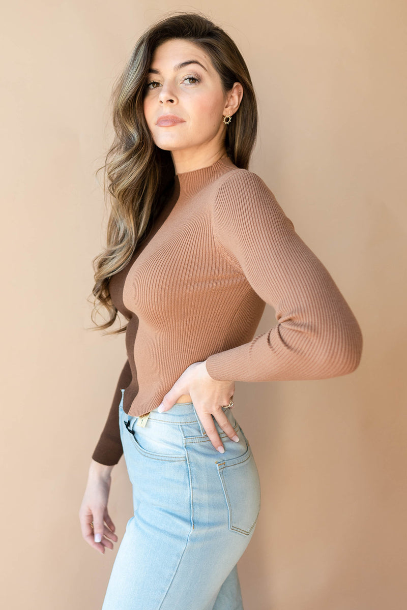 mode, double dip mock neck