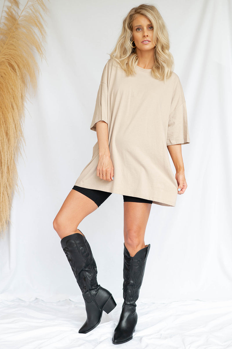 mode, boyfriend oversized tee