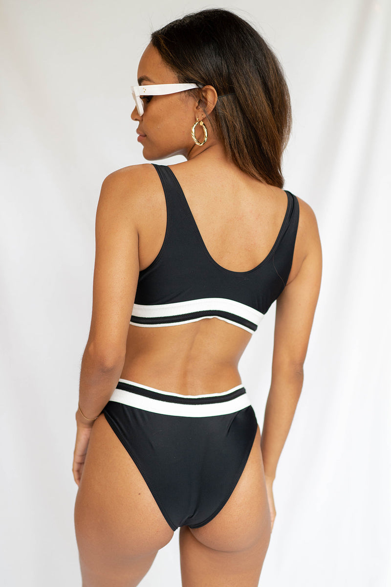 mode, sporty swim top