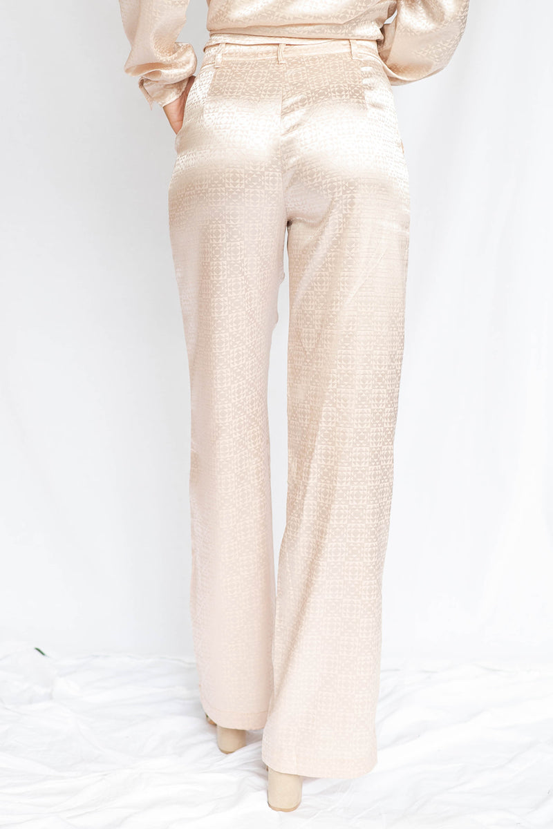 diamonds + champagne pants