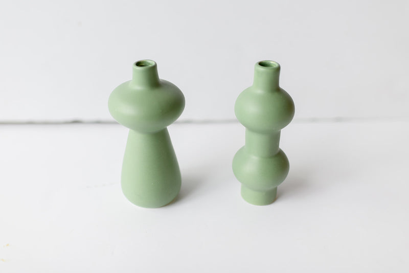 mode, green sister vases