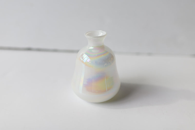 mode, Opalescent  vase