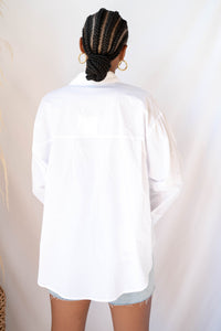 mode, wardrobe essential blouse