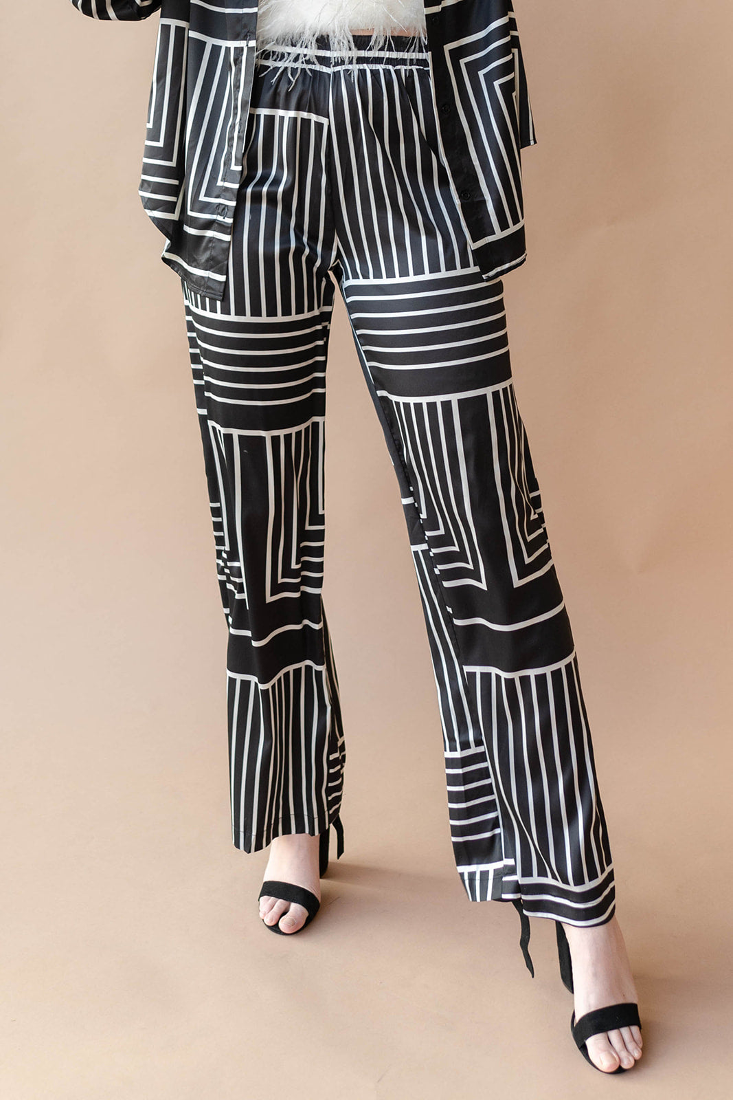 mode, keep it fresh printed pants