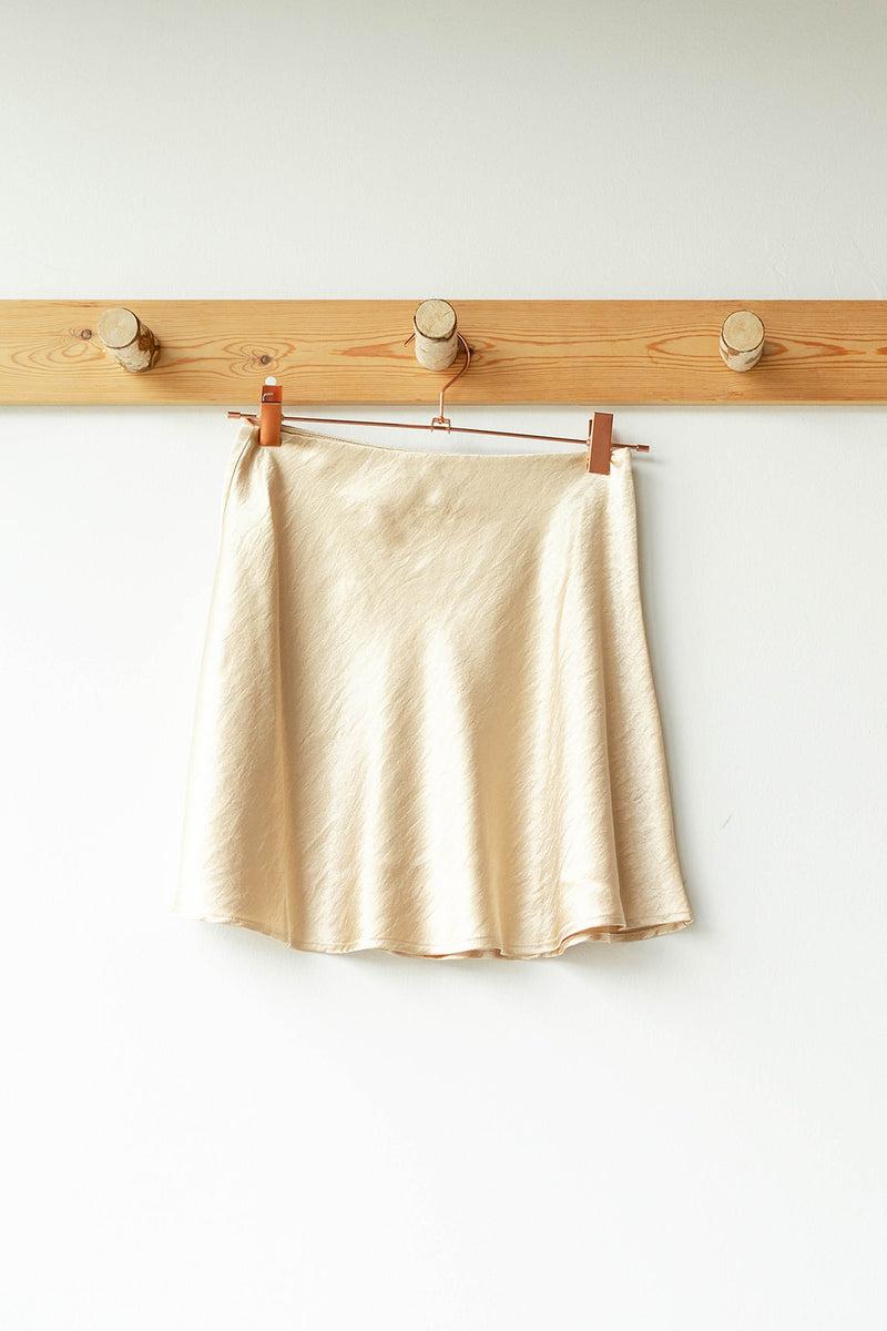 mode, aniya satin skirt