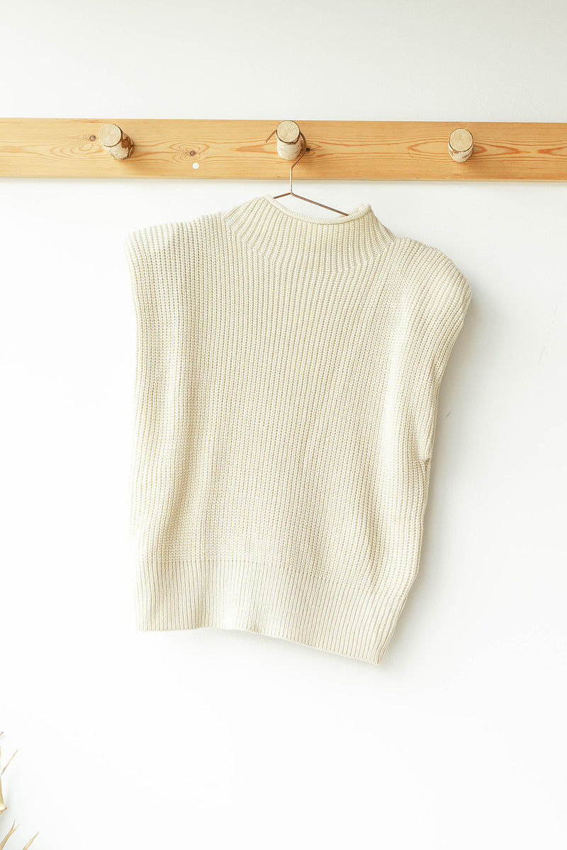 mode, sly padded sweater vest