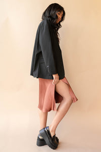 mode, alexa satin skirt