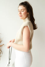 mode, sly padded sweater vest