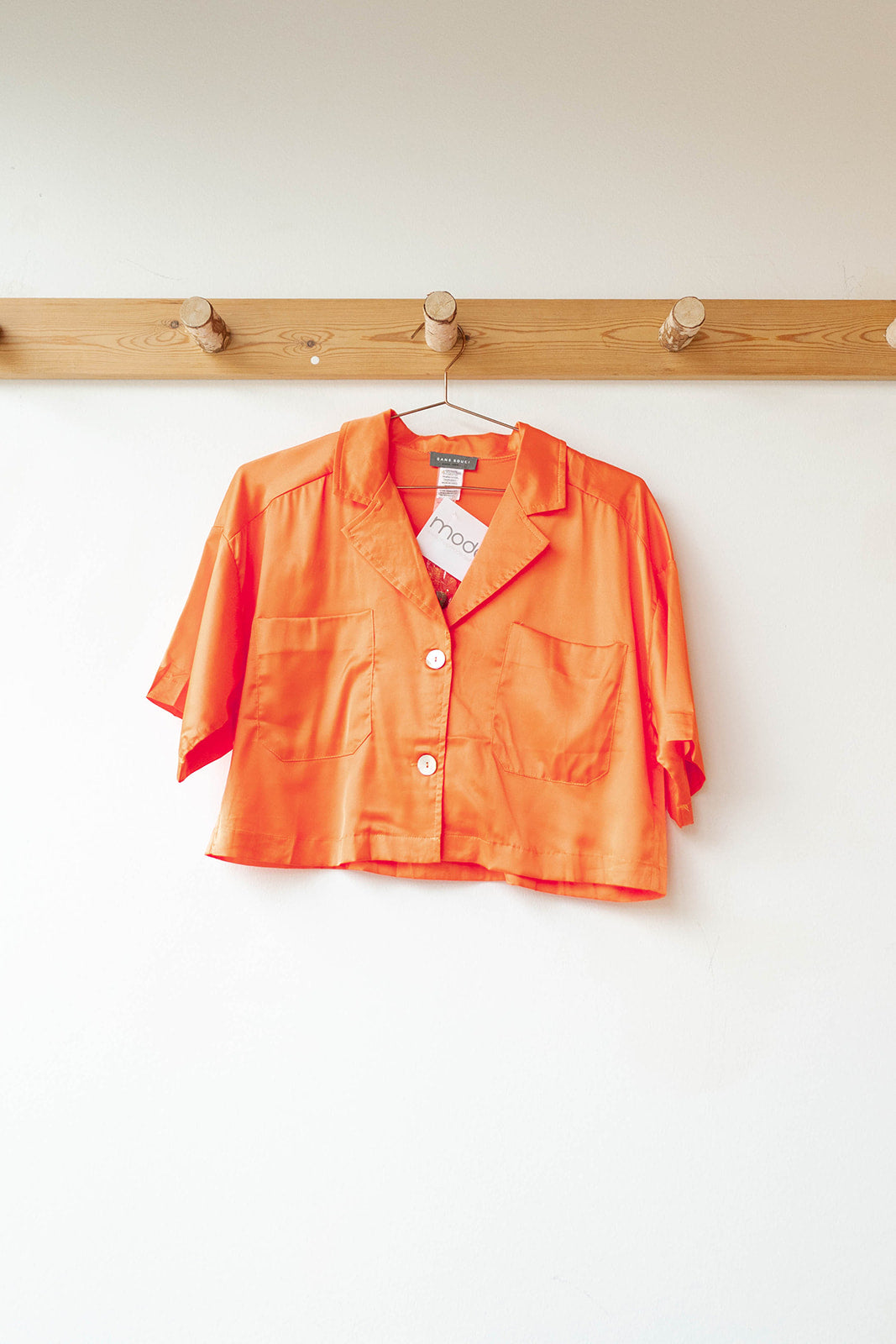 mode, the home team crop top
