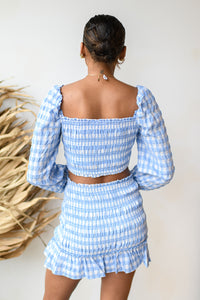 mode, ready for a picnic crop top