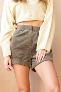 mode, corduroy shorts