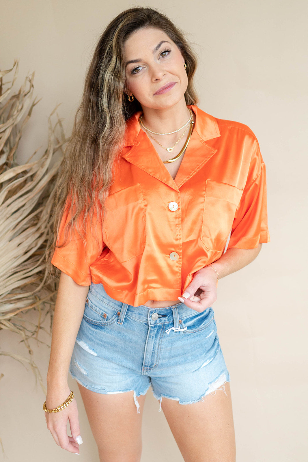 mode, the home team crop top
