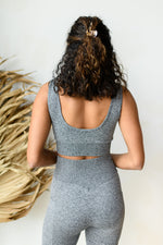 mode, blurred lines sports bra