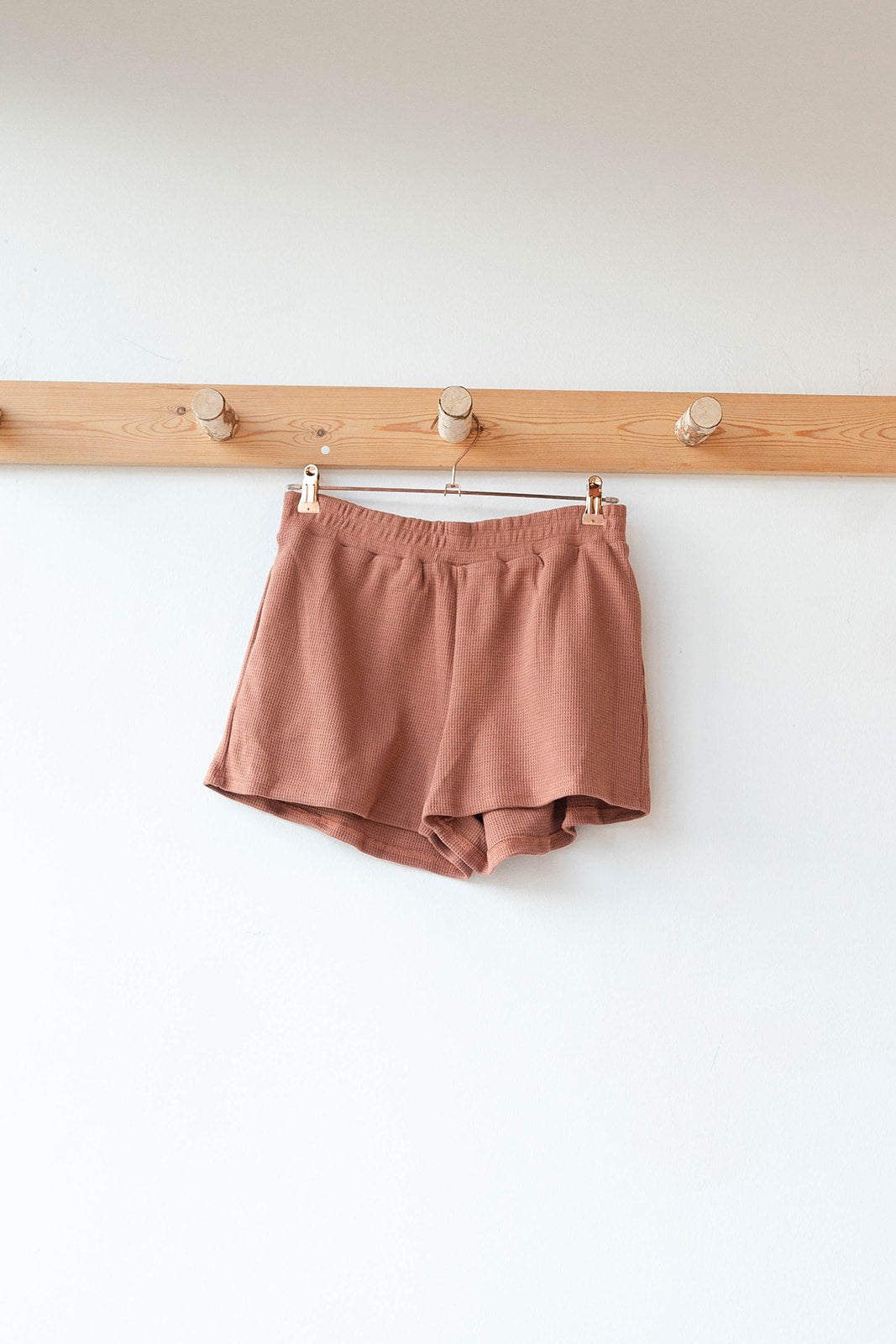 mode, luna shorts
