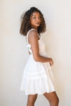 mode, smocked ruffle dress