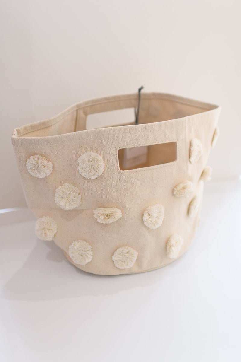 mode, pop pom basket pint