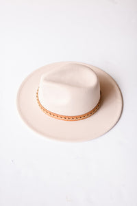 mode, let's get together hat