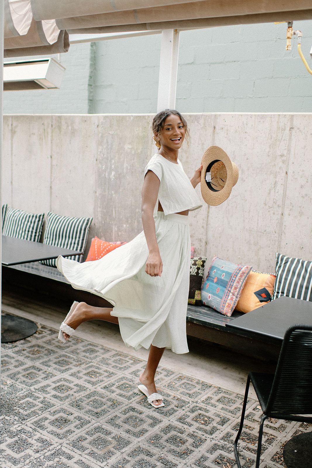 mode, sage the day skirt