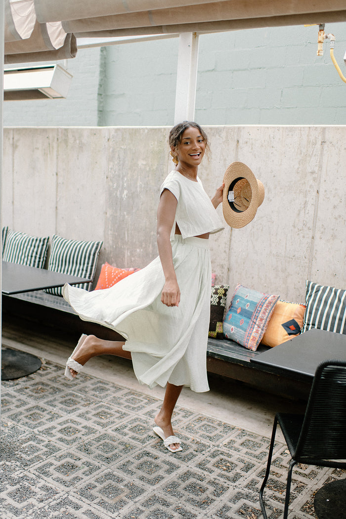mode, sage the day skirt
