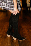 mode, the tall arisa boot