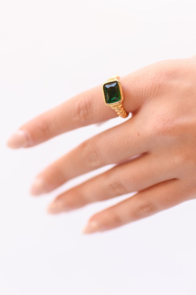mode, braided emerald gem ring