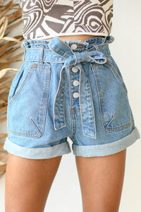 mode, belted paper bag jean shorts