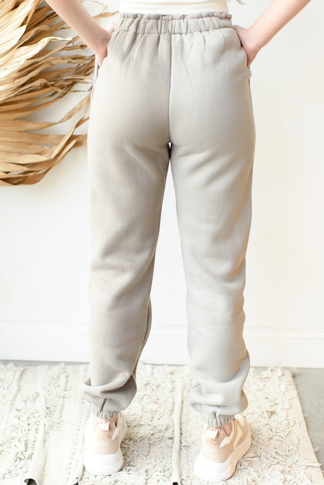 mode, plush 90's high waist joggers