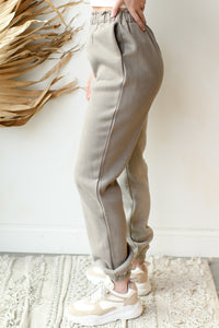 mode, plush 90's high waist joggers
