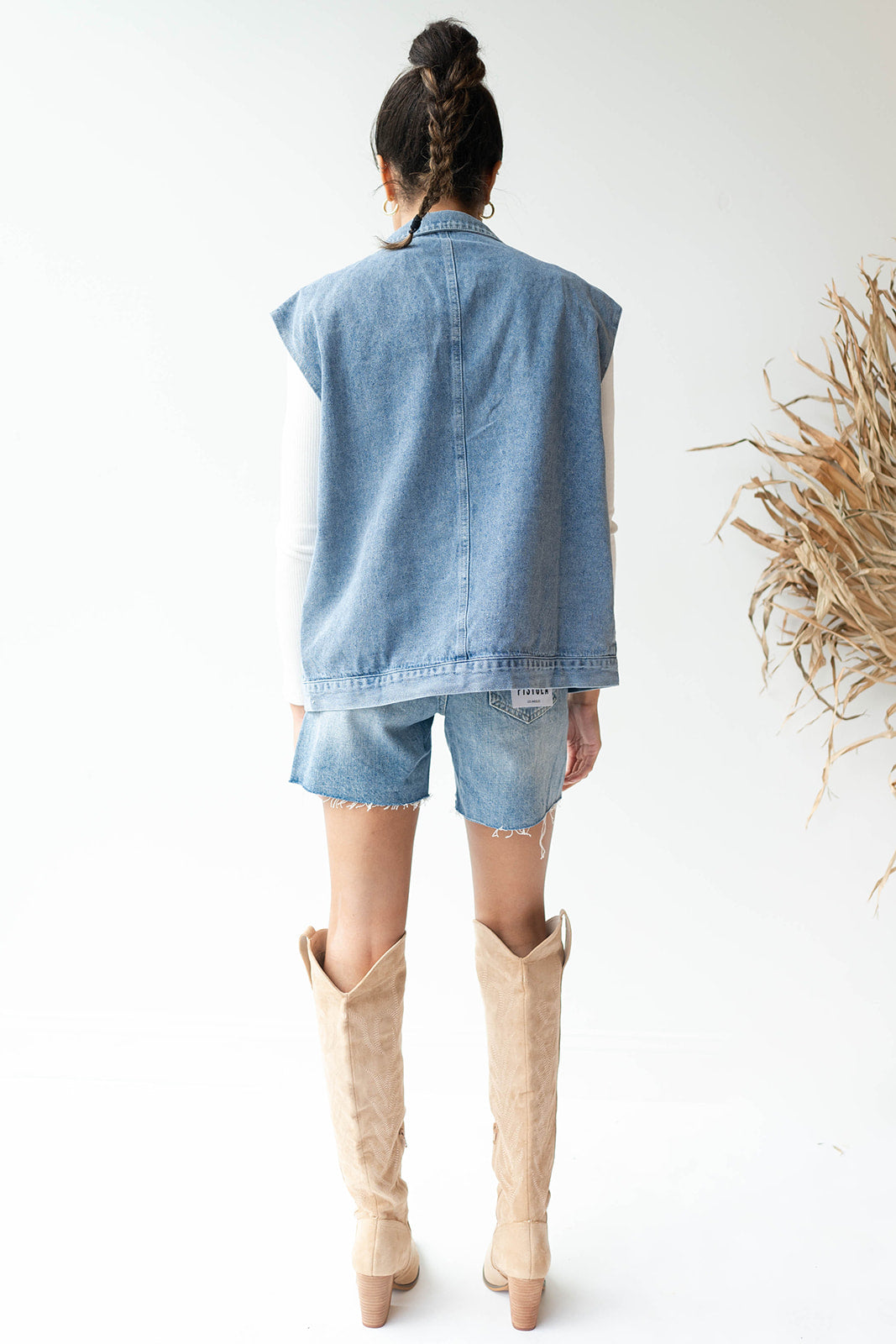 mode, denim vest
